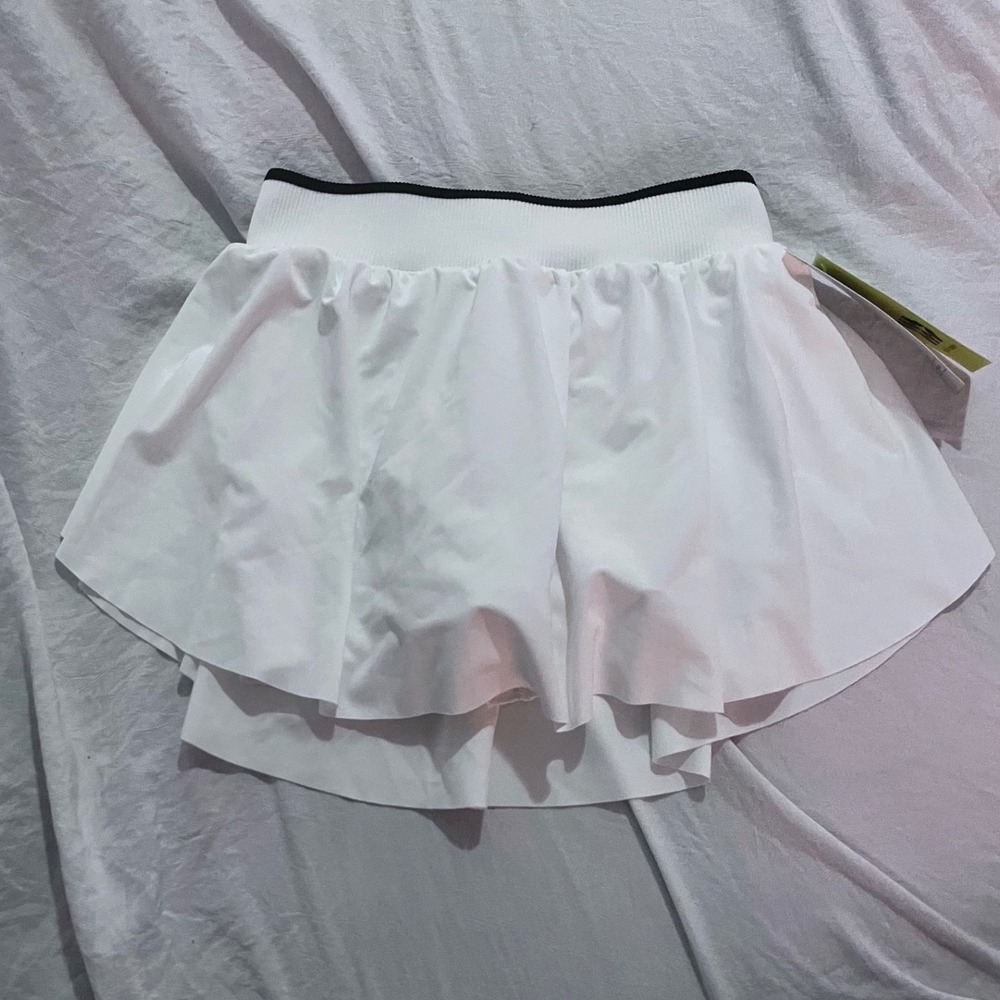 All in Motion Girls White Athletic Skort Size XS 4/5 Kids Tennis Golf Skirt NWT